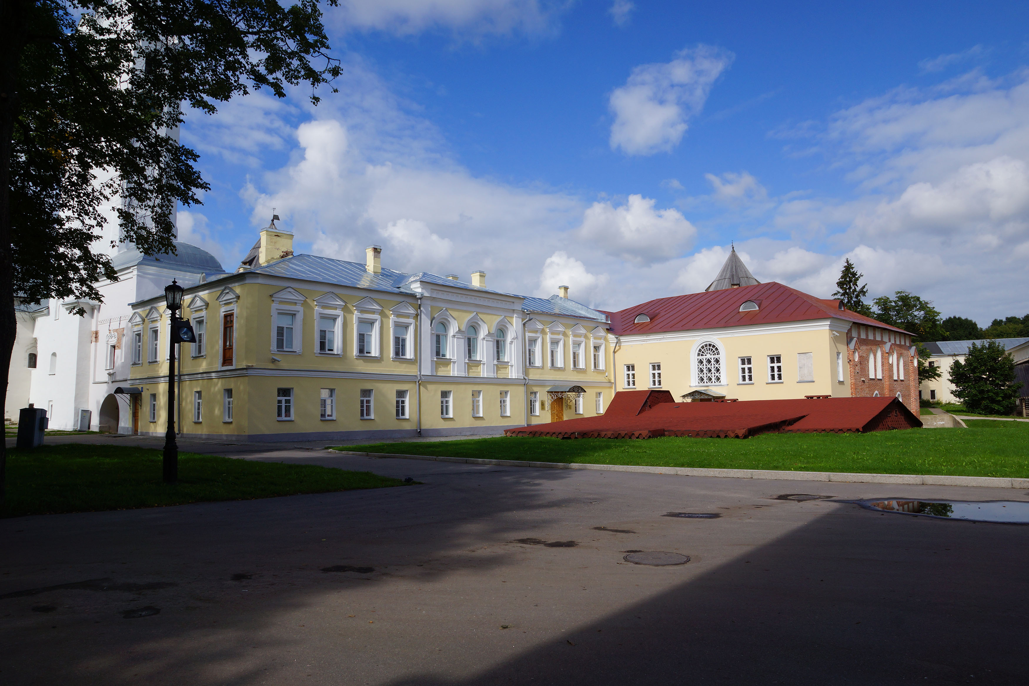 Великий Новгород. Кремль. Владычная (Грановитая) палата.