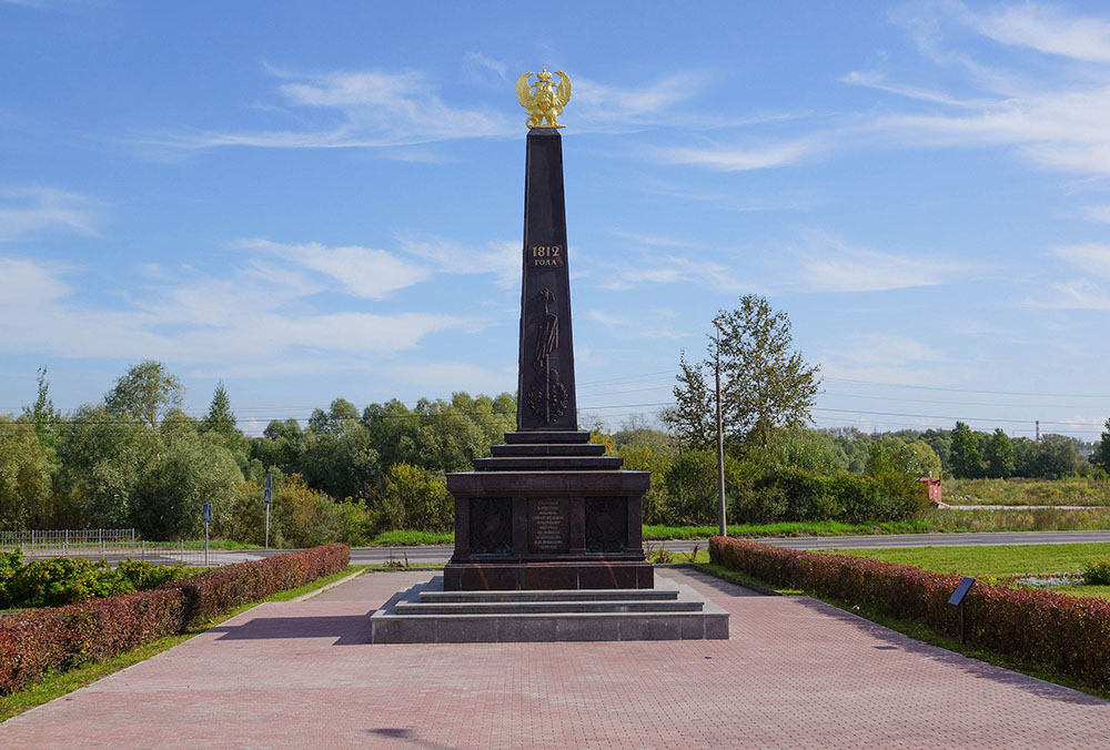 Великий Новгород. Памятник Новгородскому ополчению 1812 года. 2012 год.