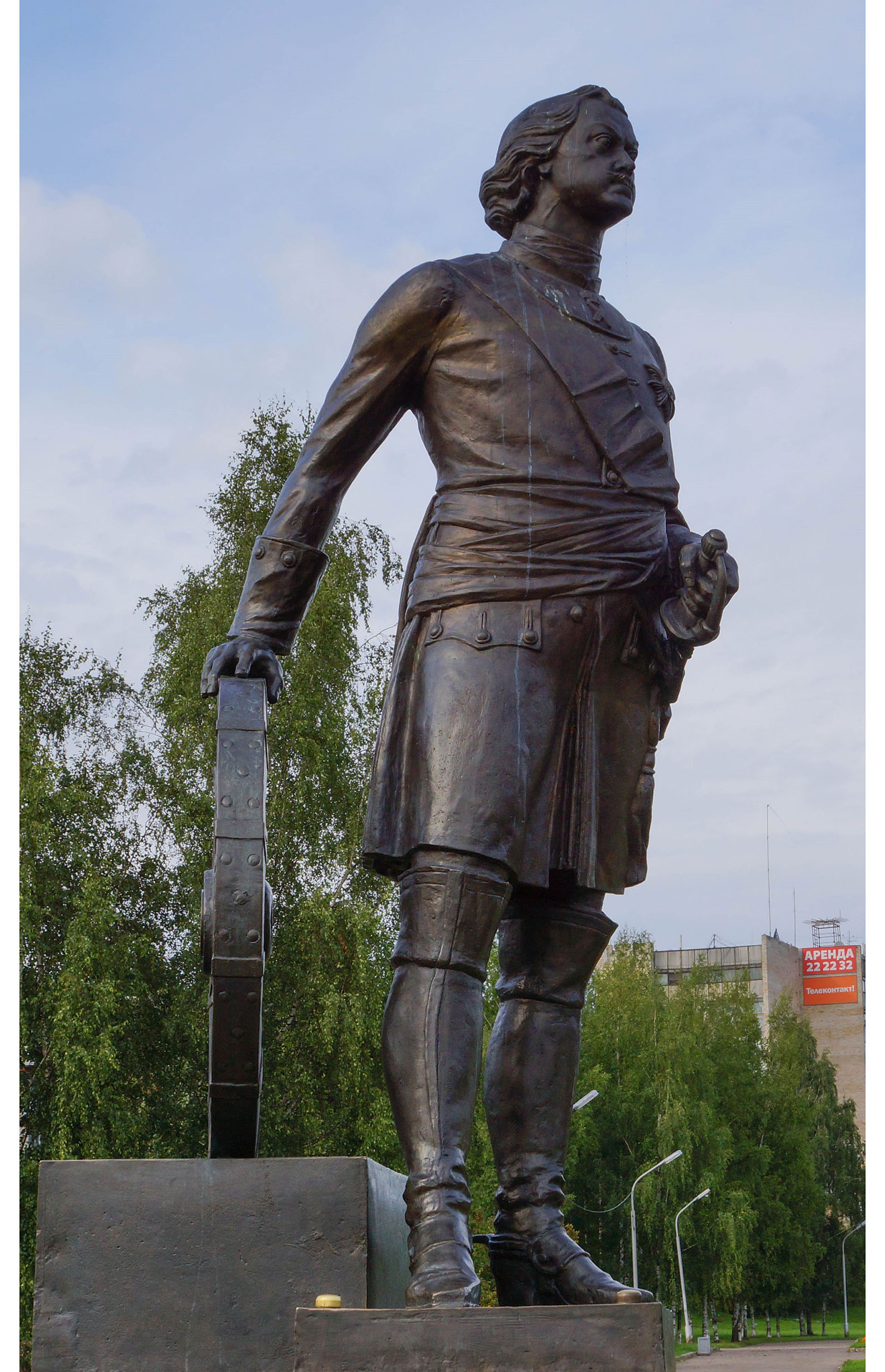 Великий Новгород. Памятник Петру Первому. 2009 год.