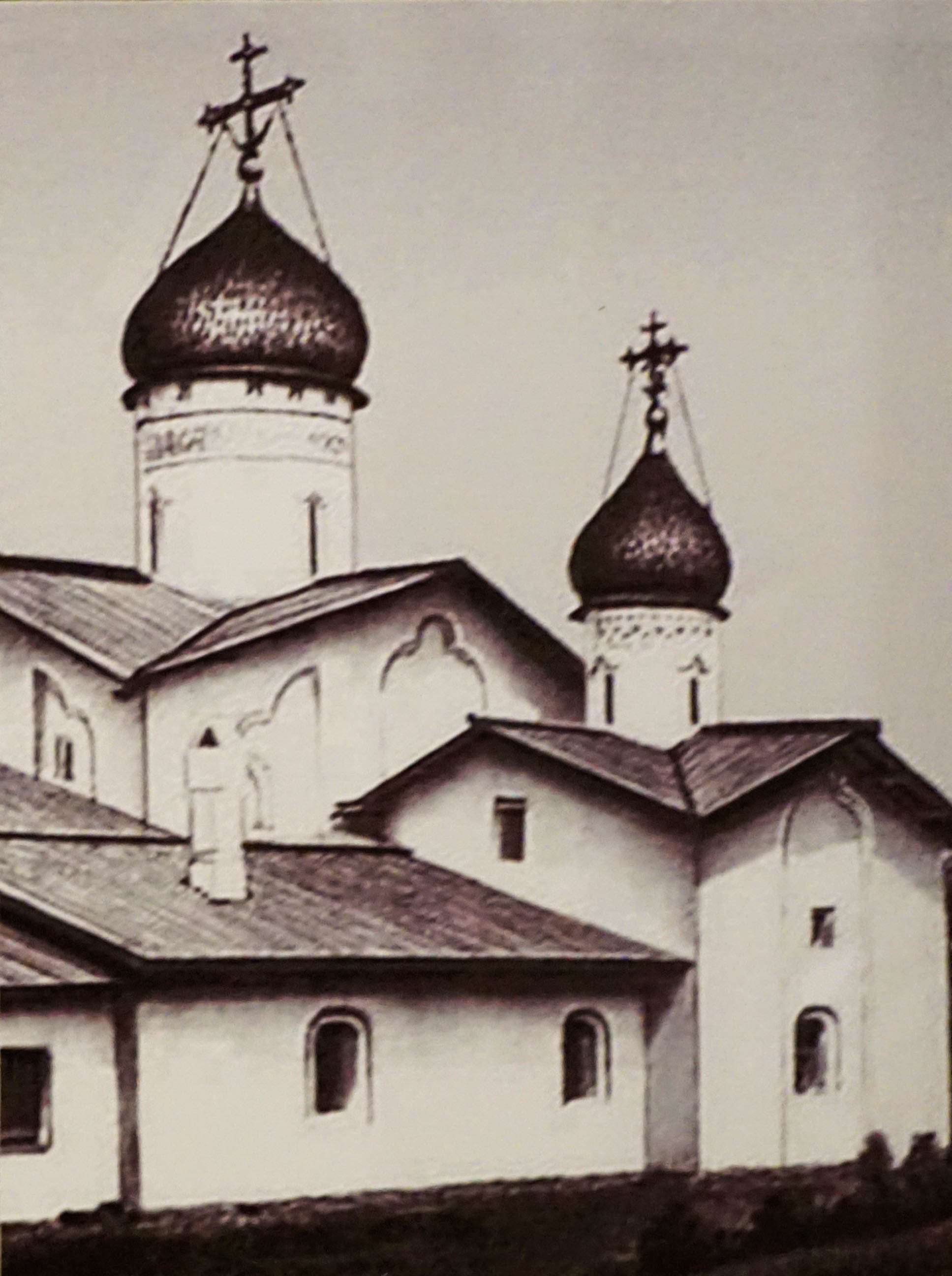 Остров, Псковская область. Церковь Николы с Застенья. 1542 год.