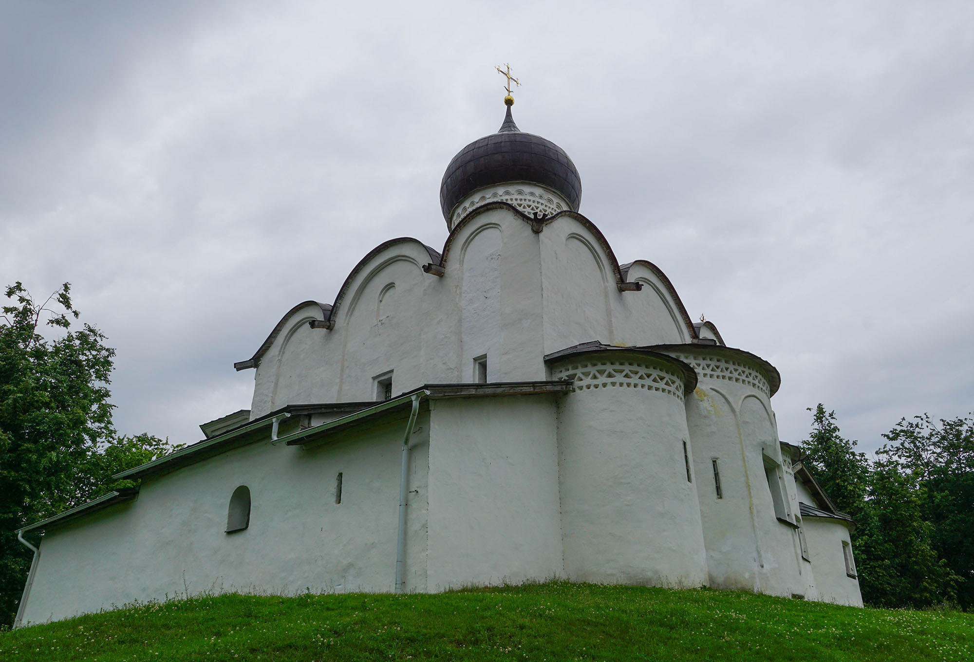 Псков. Церковь Василия на Горке. 1413 год - XVIII век.