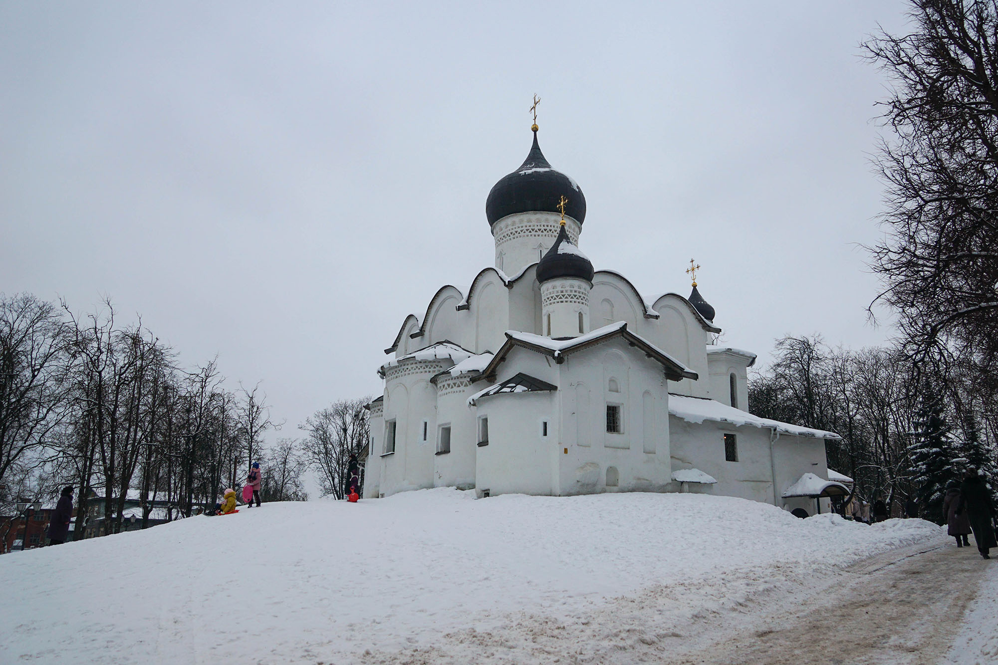 Псков. Церковь Василия на Горке. 1413 год - XVIII век.